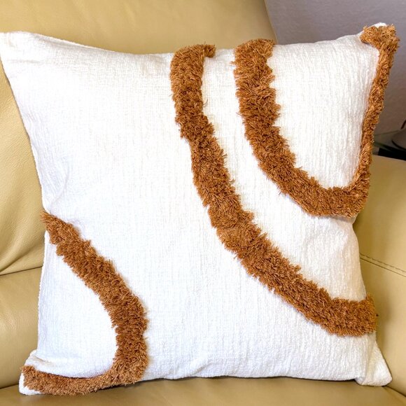 Contemporary Boho Modern Beige Orange Tan Tufted Loop 18" Throw Pillow Cover New - Picture 2 of 5